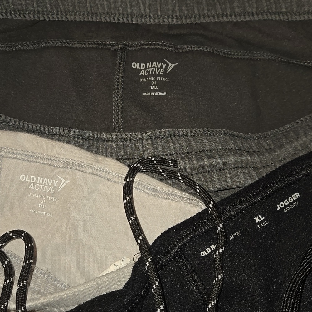 Old Navy Active Dynamic Fleece Men's Joggers - Lot of 3 - Picture 2 of 15